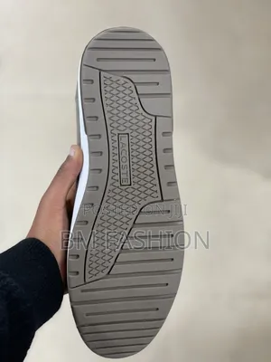 Lacoste Essential Grey Sneakers With White Sole
