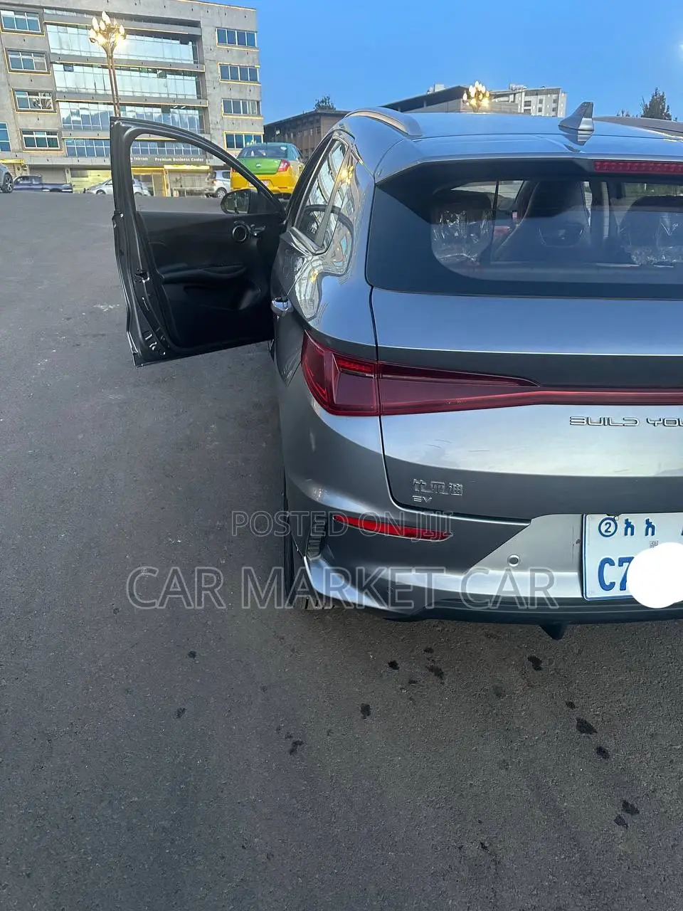 BYD E2 43 kWh 94 hp FWD 2025 Gray