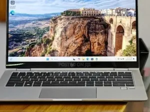 New Laptop HP EliteBook x360 830 G6 16GB Intel Core i5 SSD 512GB