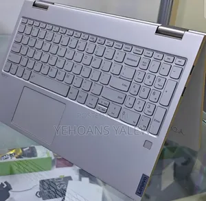 New Laptop Lenovo Yoga C740 12GB Intel Core i7 SSD 512GB