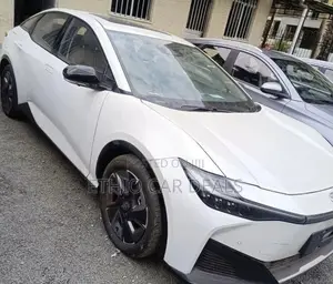 Toyota bZ3 2024 White