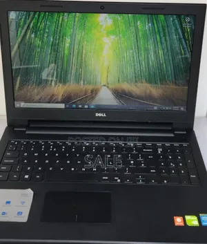 New Laptop Dell Inspiron 15 8GB Intel Core i5 HDD 500GB