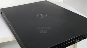 New Laptop Dell Inspiron 15 8GB Intel Core i5 HDD 500GB