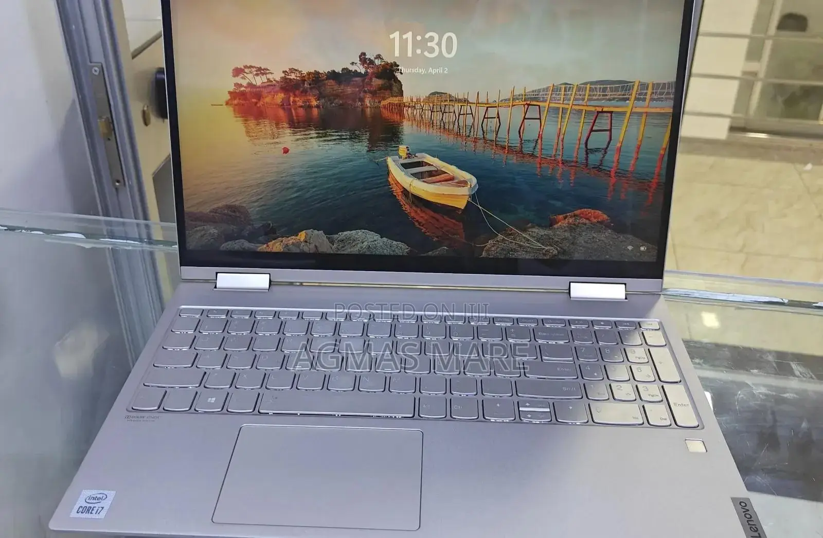 New Laptop Lenovo Yoga C740 12GB Intel Core i7 SSD 512GB
