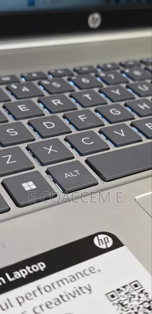 New Laptop HP 16GB Intel Core Ultra 7 SSD 512GB