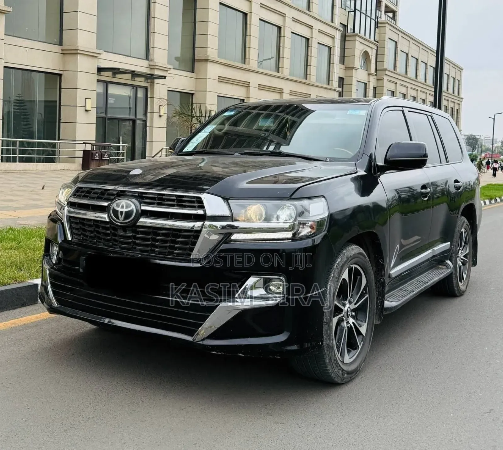 Toyota Land Cruiser 4.5 V8 TD STD 2010 Black
