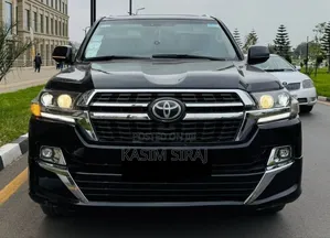 Toyota Land Cruiser 4.5 V8 TD STD 2010 Black
