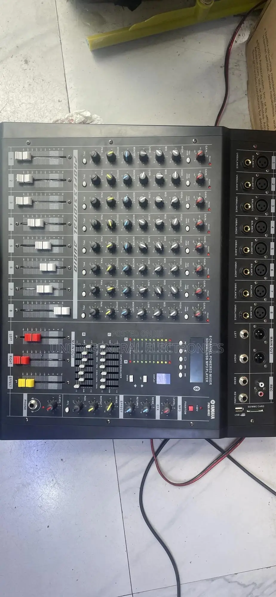 Yamaha Powerd Mixer