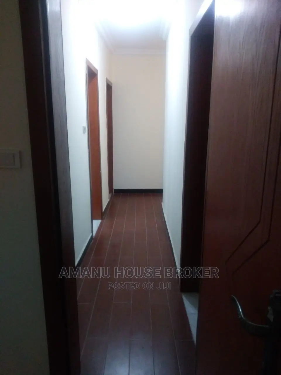 አስቸኳይ የሚሸጥ አፓርትመንት 152sqm 3bedrooms