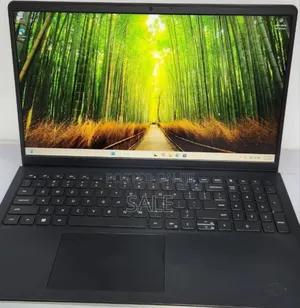 New Laptop Dell Inspiron 15 8GB Intel Core i5 SSD 256GB