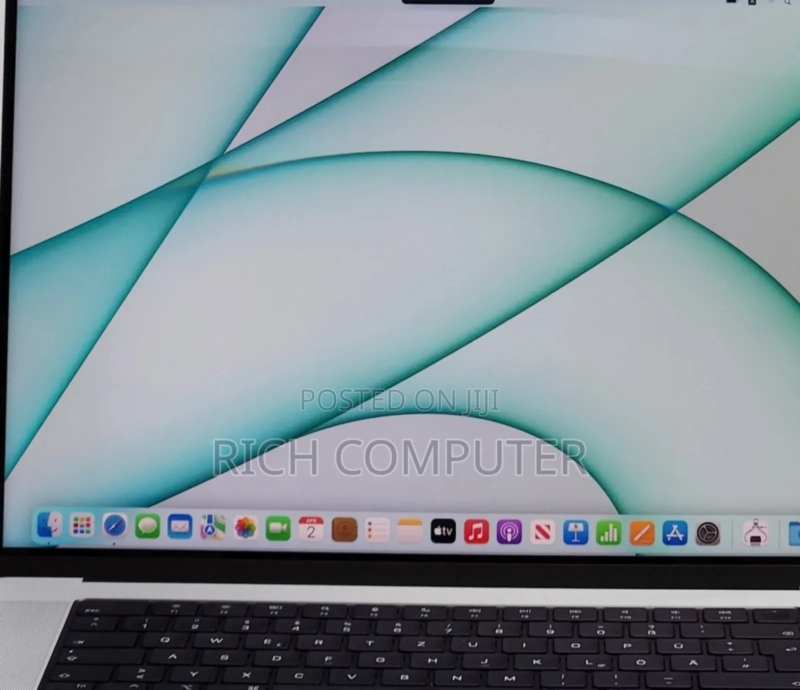 New Laptop Apple MacBook Pro M1 16GB Apple M1 Pro SSD 512GB