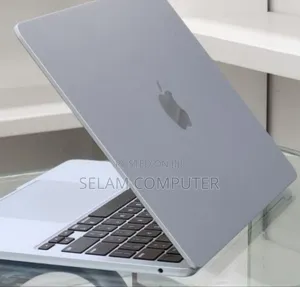 New Laptop Apple MacBook Pro 2024 M4 14-inch 16GB Apple M4 SSD 256GB
