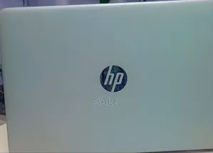 New Laptop HP EliteBook 840 G3 8GB Intel Core i5 SSD 1T