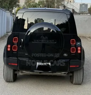 Land Rover Defender 2025 Matt Black
