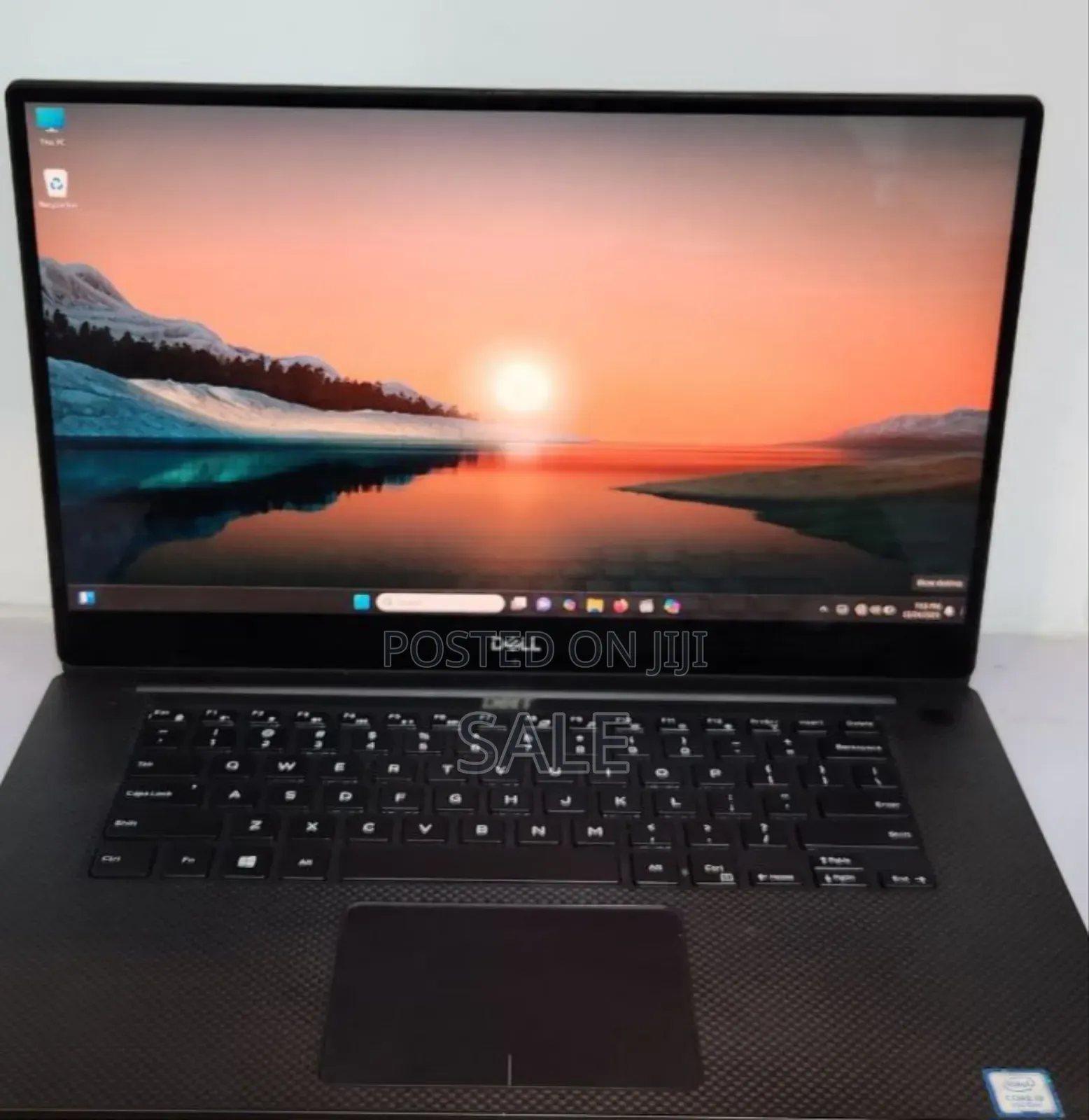 New Laptop Dell Precision 5540 16GB Intel Core i9 SSD 512GB