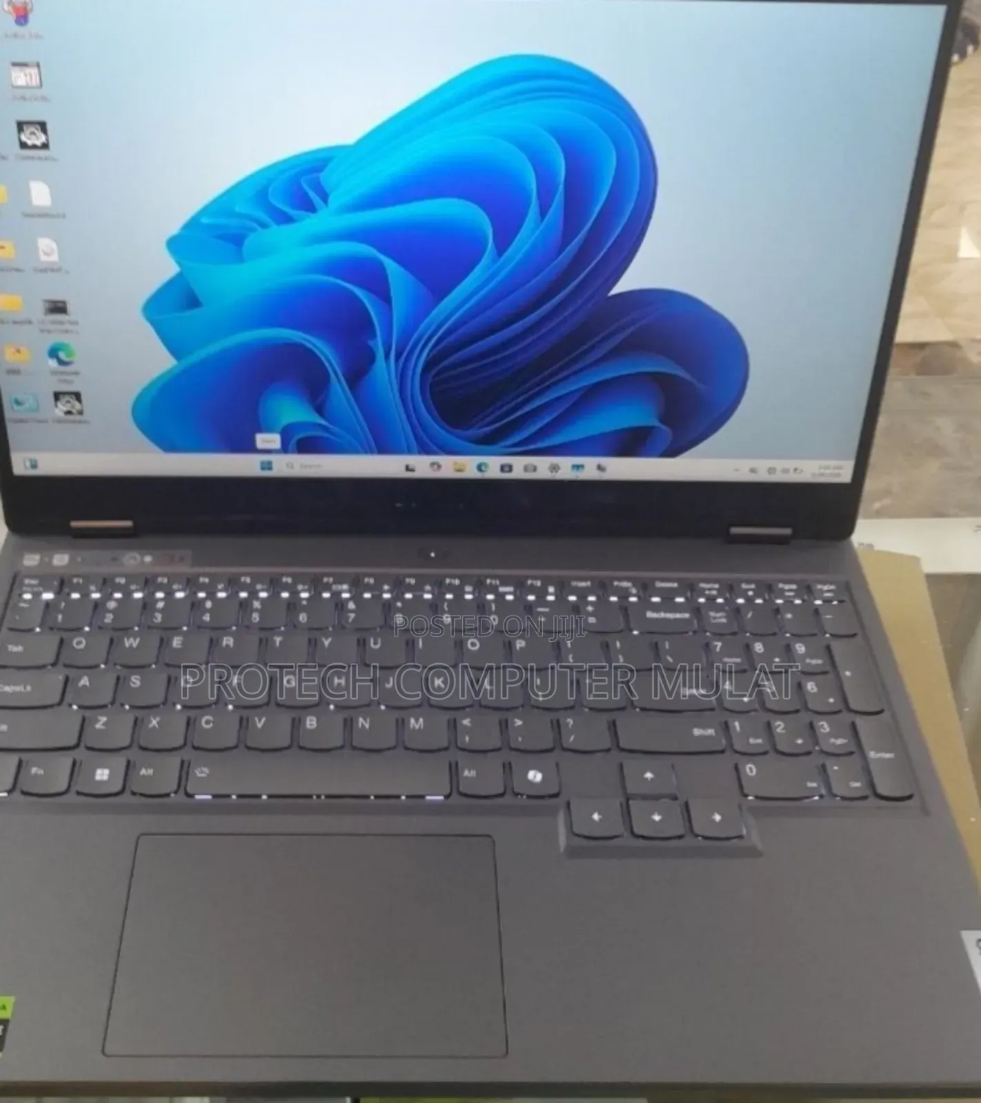 New Lenovo Legion Y7000P IRX9 Gaming Laptop 16GB Intel Core i7 SSD 1T