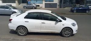 Toyota Yaris 2008 Ivory