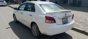 Toyota Yaris 2008 Ivory