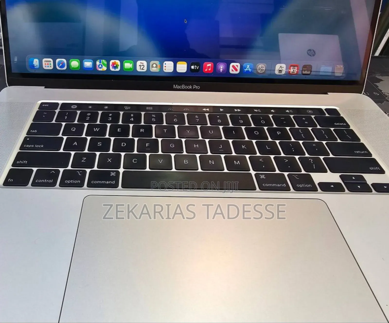 New Laptop Apple MacBook Pro 2019 16GB Intel Core i7 SSD 512GB