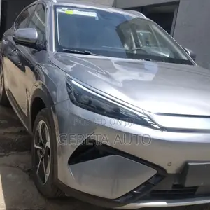 New BYD Song Plus 2025 Silver