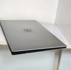 New Laptop Dell 16GB Intel Core i7 SSD 512GB