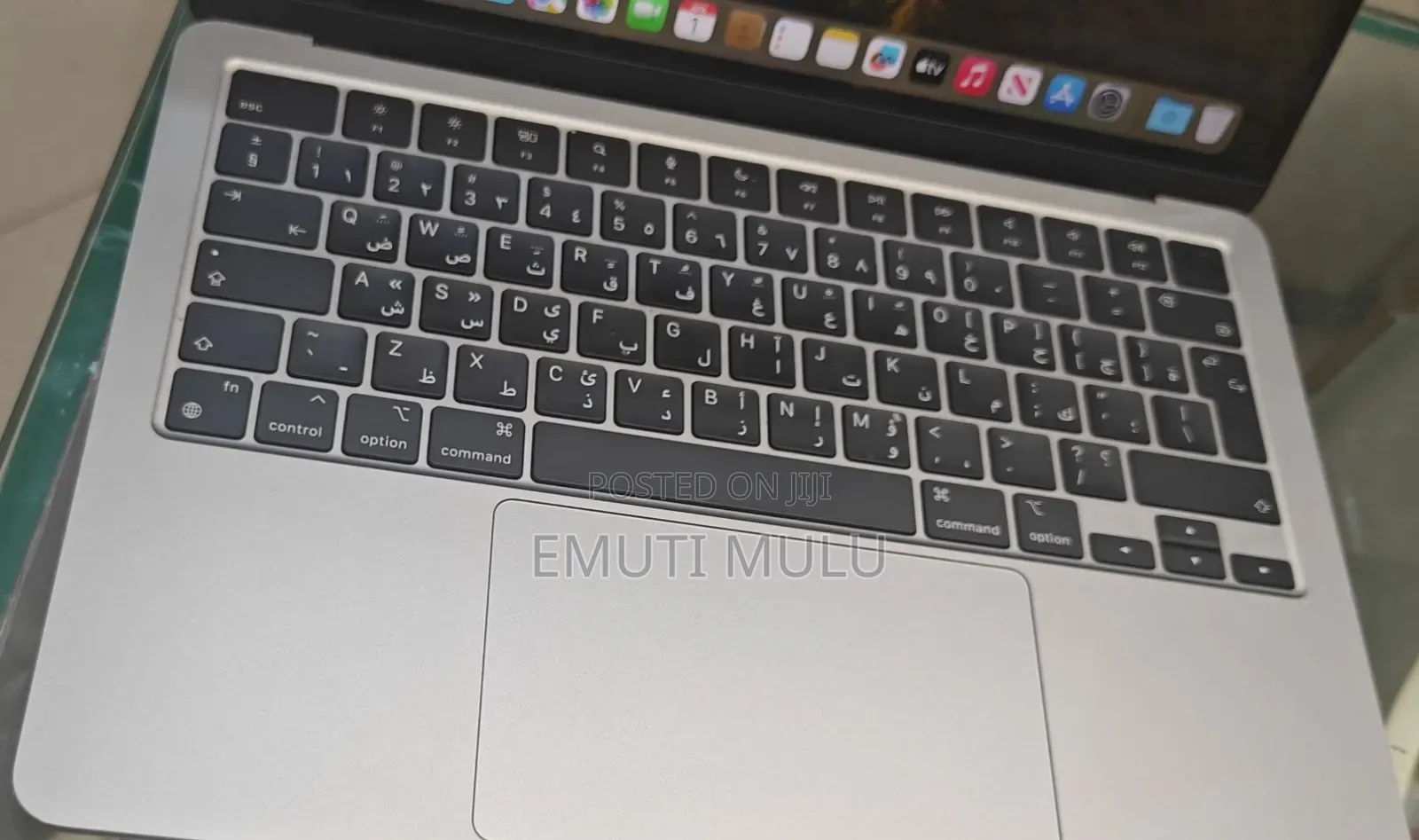 New Laptop Apple MacBook Air 2022 M2 8GB Intel Core i7 SSD 512GB