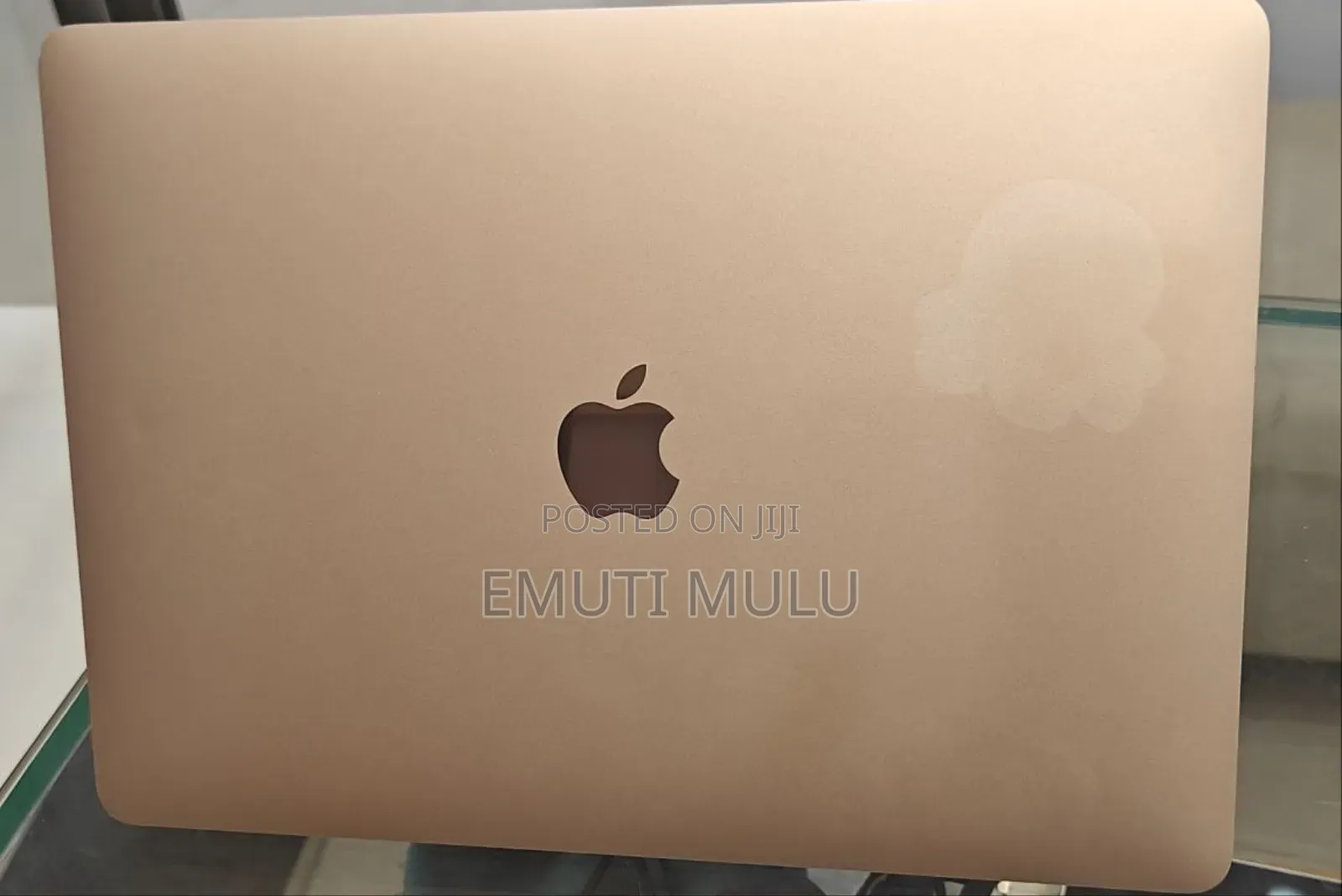 New Laptop Apple MacBook Air 2020 M1 8GB Intel Core i7 SSD 256GB