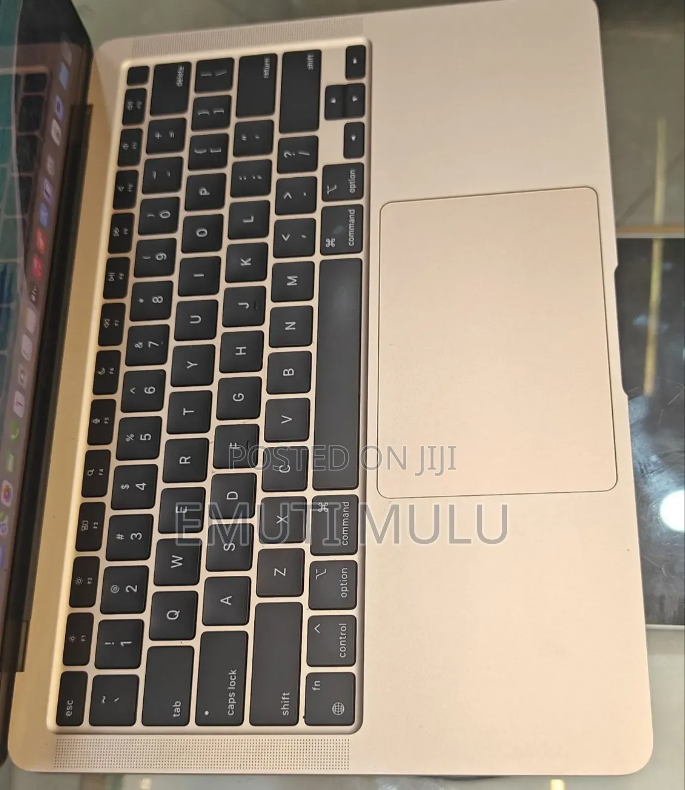 New Laptop Apple MacBook Air 2020 M1 8GB Intel Core i7 SSD 256GB