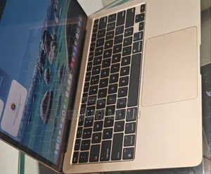 New Laptop Apple MacBook Air 2020 M1 8GB Intel Core i7 SSD 256GB
