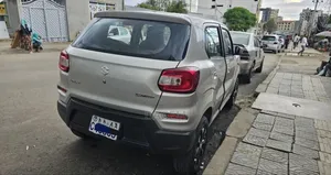 Suzuki S-Presso 2021 Silver
