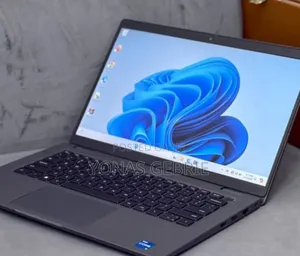New Laptop Dell 16GB Intel Core i5 SSD 512GB