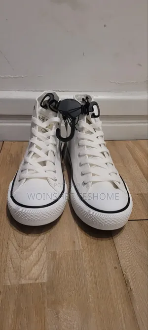 Men Shoes and Coferetable