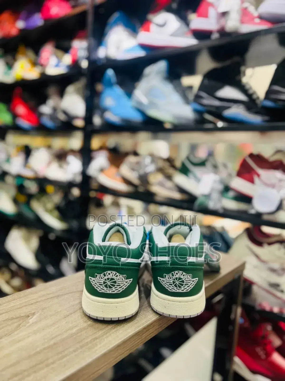Nike Air Jordan 1 Low Se "Oxidized Green Unisex Fashion Sneaker