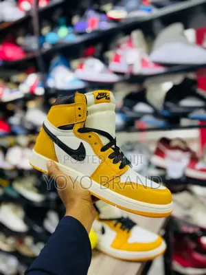Nike Air Jordan 1 High Og "Yellow Ochre "Fashion Boots