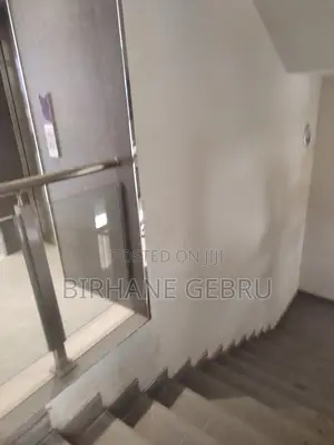 Space Rent for Office