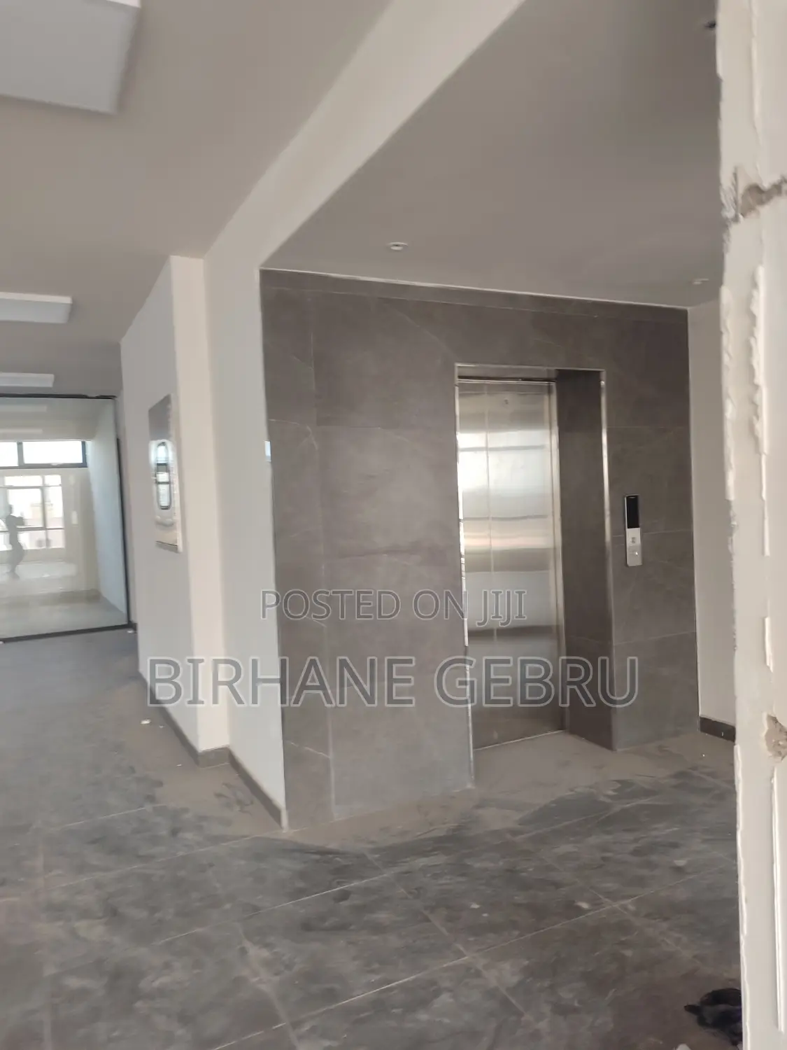 Space Rent for Office