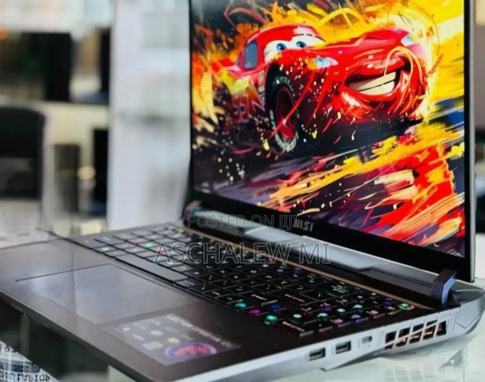 New Laptop MSI Vector 16 HX AI A2XWIG 16GB Intel Core i9 SSD 1T
