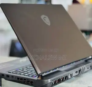 New Laptop MSI Vector 16 HX AI A2XWIG 16GB Intel Core i9 SSD 1T