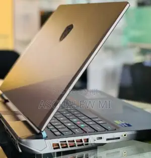 New Laptop MSI Vector 16 HX AI A2XWIG 16GB Intel Core i9 SSD 1T