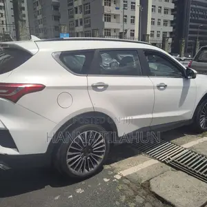 Jetour X70 1.5 7-Seater FWD 2022 White