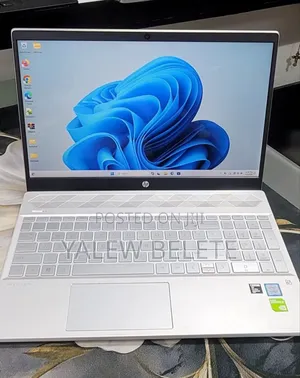 New Laptop HP Pavilion 15 8GB Intel Core i5 SSD 512GB