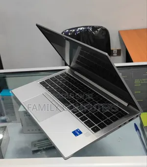 New Laptop HP EliteBook 840 8GB Intel Core i7 SSD 512GB