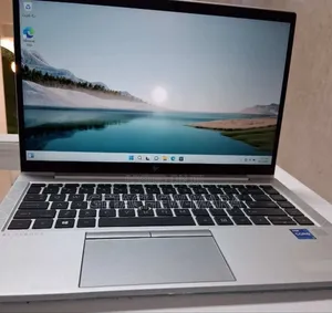 New Laptop HP EliteBook 840 G8 16GB Intel Core i7 SSD 512GB