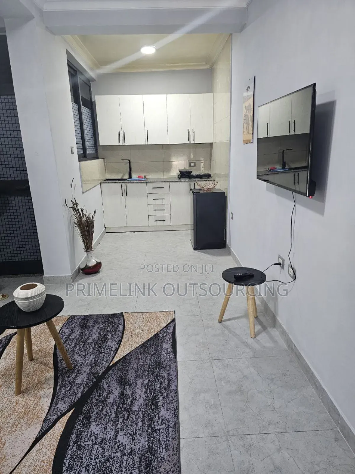 Furnished 1bdrm Apartment in Own, Arada for rent