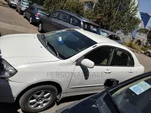 Toyota Corolla Sedan 2003 White