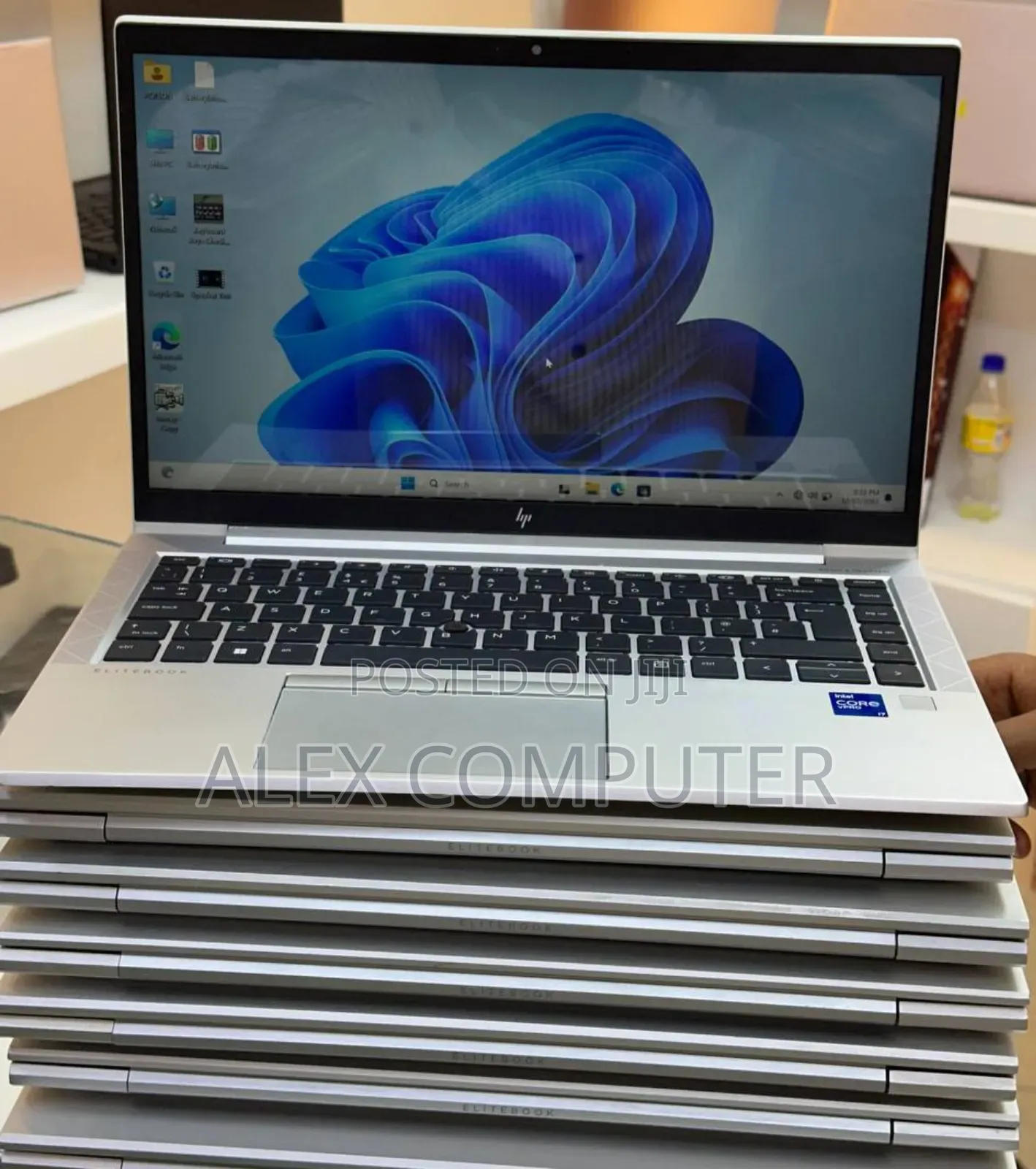 New Laptop HP EliteBook 840 G8 16GB Intel Core i7 SSD 512GB