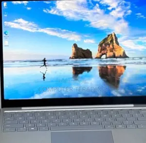 New Laptop Microsoft Surface Go 2 16GB Intel Core i5 SSD 512GB