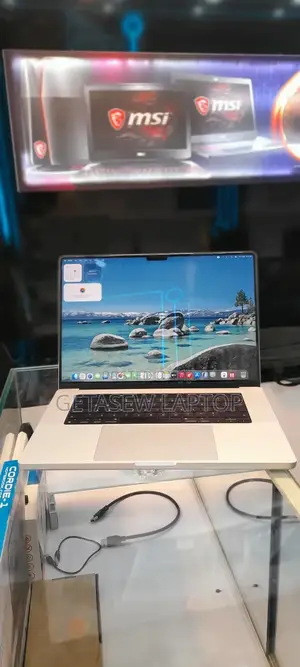 New Laptop Apple MacBook Pro M1 32GB Apple M1 Max SSD 1T