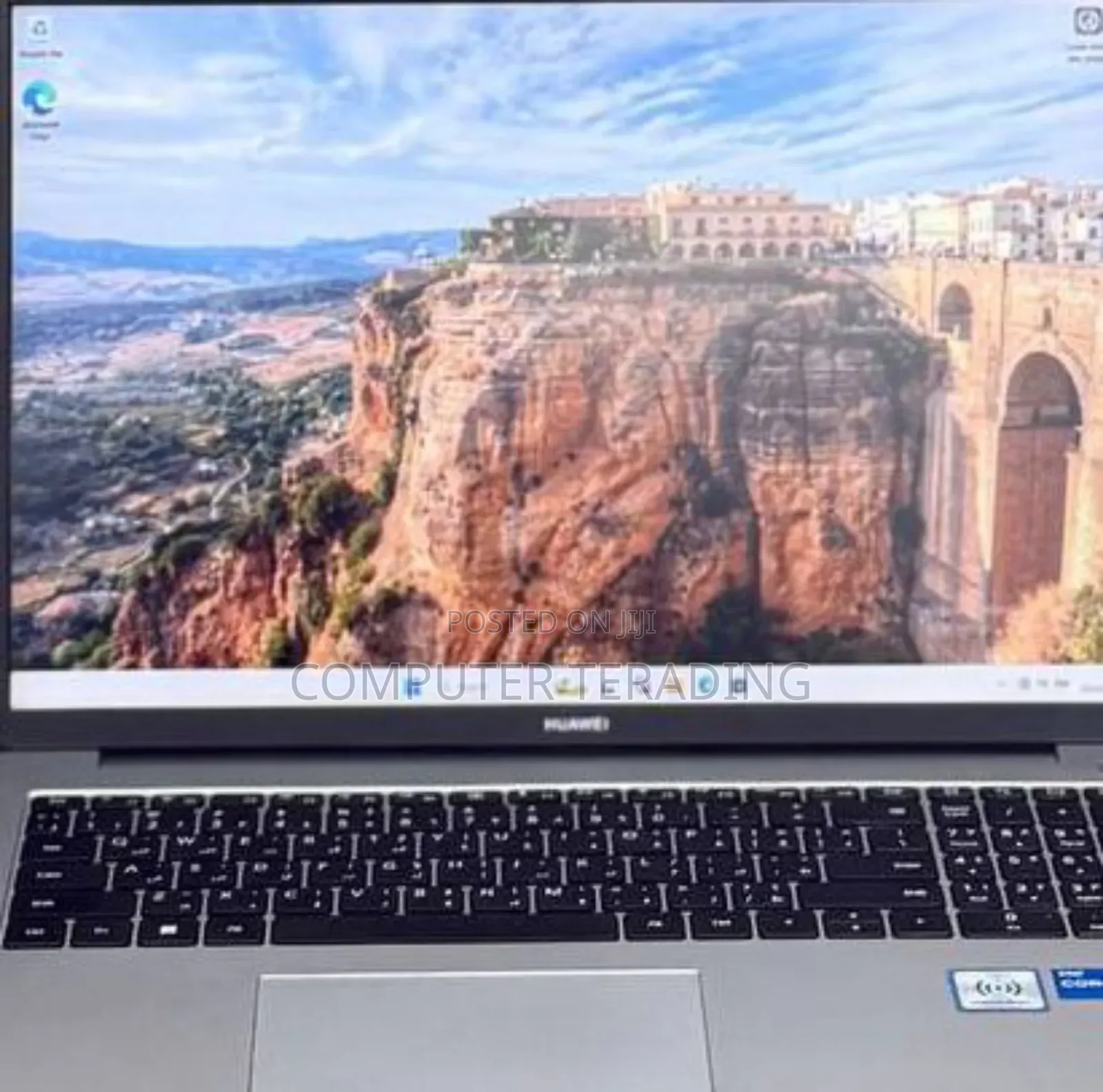 New Laptop Huawei Matebook D 15 8GB Intel Core i5 SSD 512GB