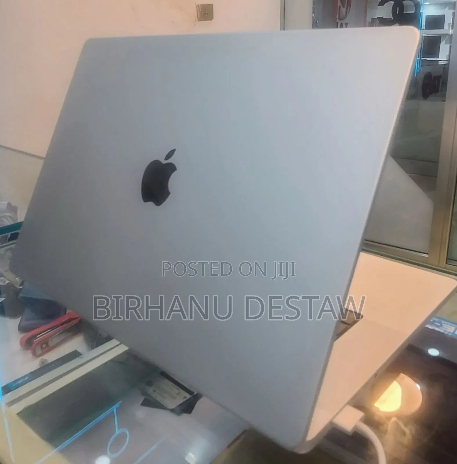 New Laptop Apple MacBook Pro 2021 M1 32GB Apple M1 Max SSD 1T